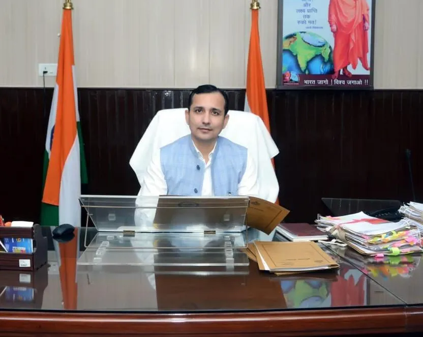 पुलिस भर्ती प्रक्रिया को लेकर अभ्यर्थियों के प्रश्नों पर अध्यक्ष हिम्मत सिंह बोले- आयोग के सभी निर्णय विज्ञापन में निर्धारित नियमों एवं शर्तों के अनुरूप